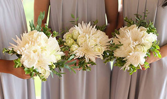 A Clean and Classy Floral Arrangement for a Tagaytay Wedding