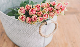 Best-Selling Roses for Valentine’s Day at Flowers and Greens